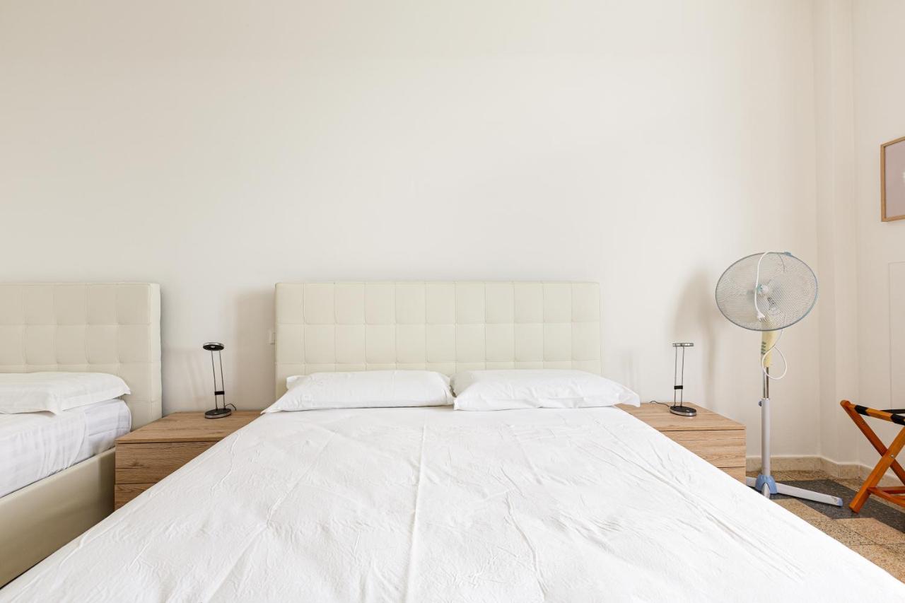 Milano Ca' Granda Bright Apartment Bagian luar foto