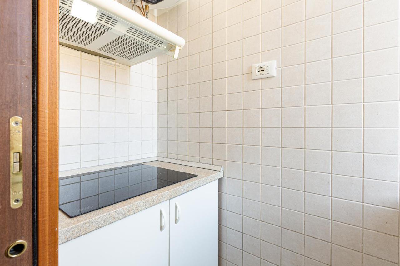 Milano Ca' Granda Bright Apartment Bagian luar foto